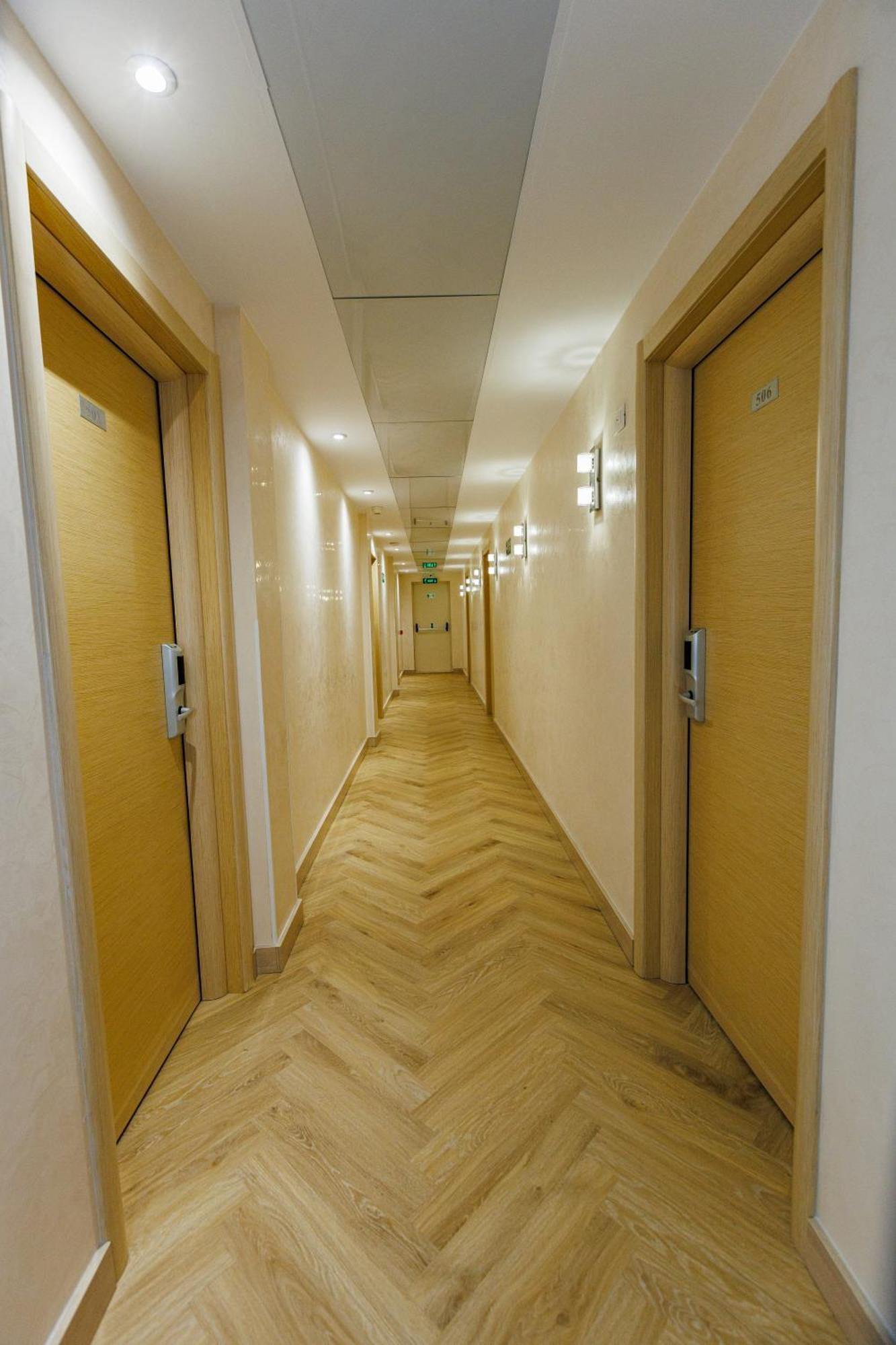 Hotel Fieri Екстериор снимка