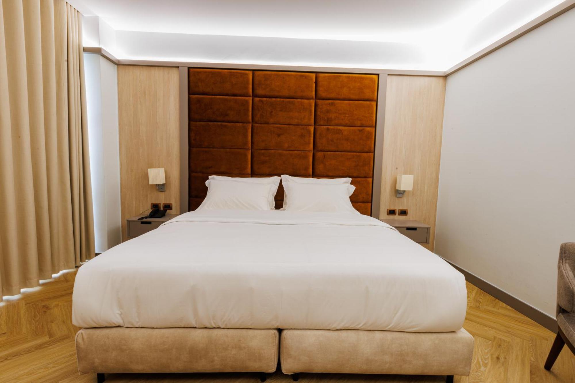 Hotel Fieri Екстериор снимка