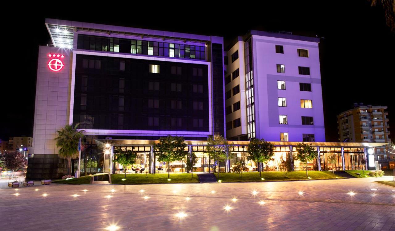 Hotel Fieri Екстериор снимка
