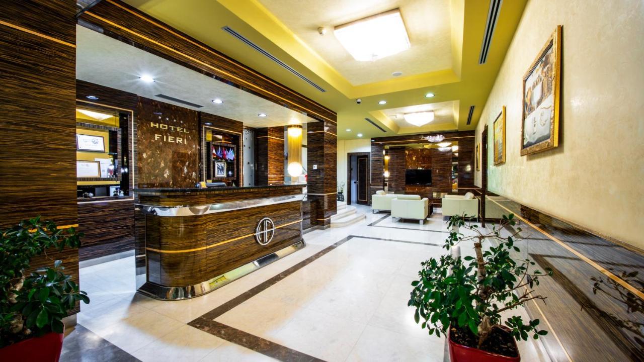 Hotel Fieri Екстериор снимка
