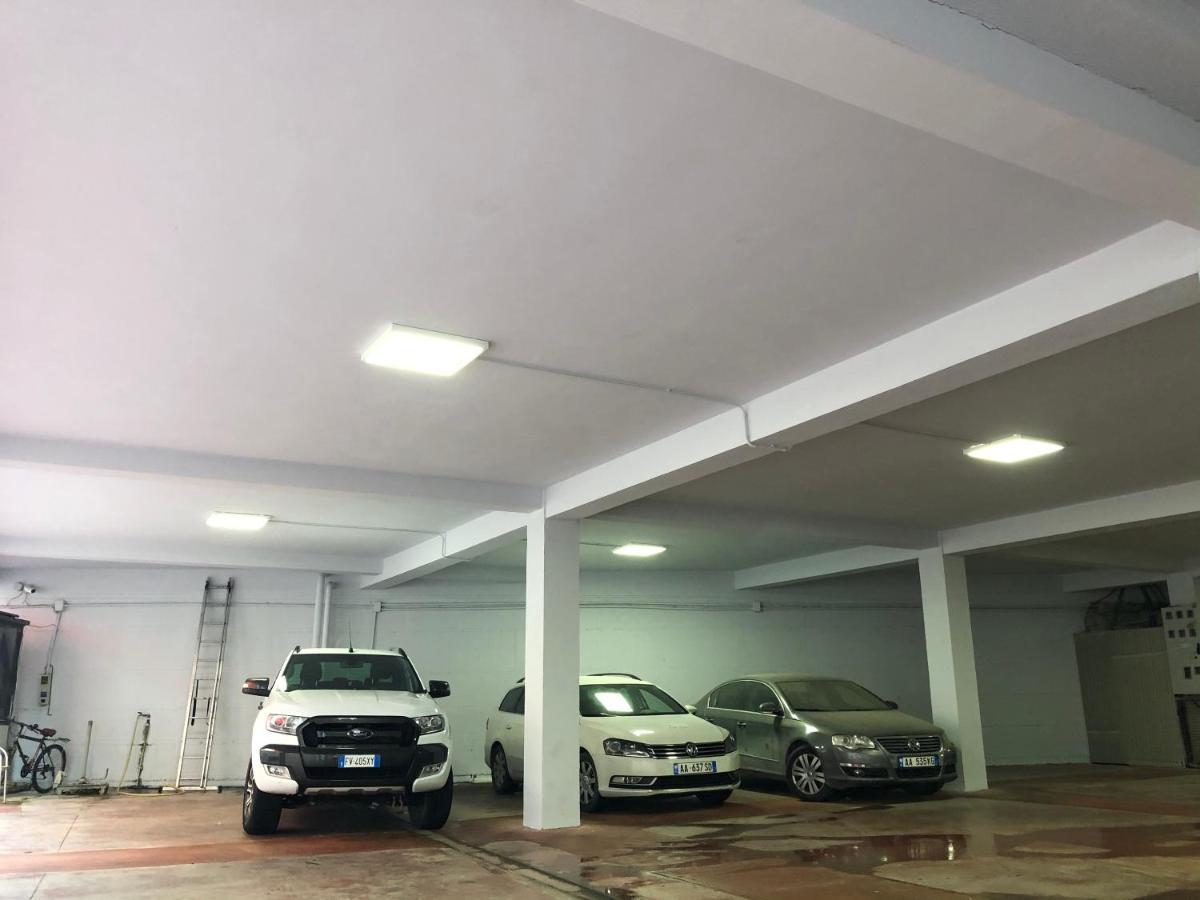 Hotel Fieri Екстериор снимка